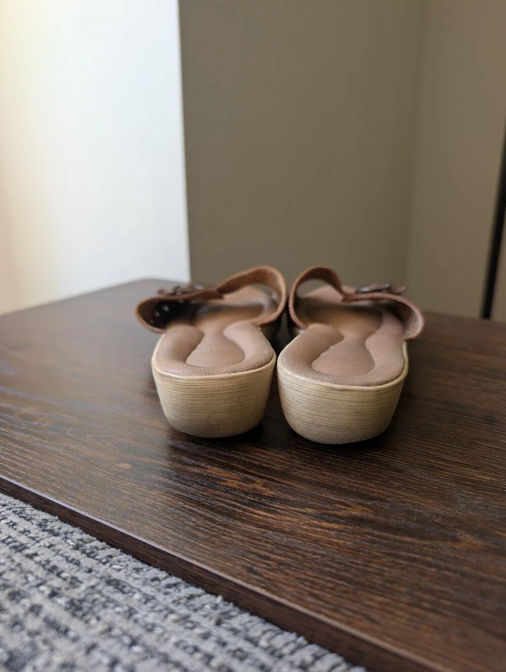 Vtg 80s Revelations Brown Leather Buckle Slide Wedge Sandals